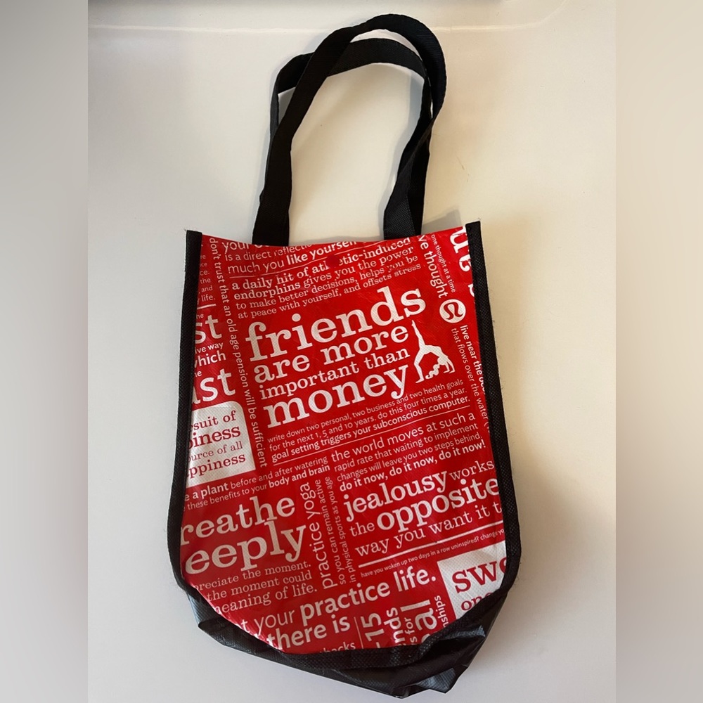 Lululemon bag - Picture 2 of 2
